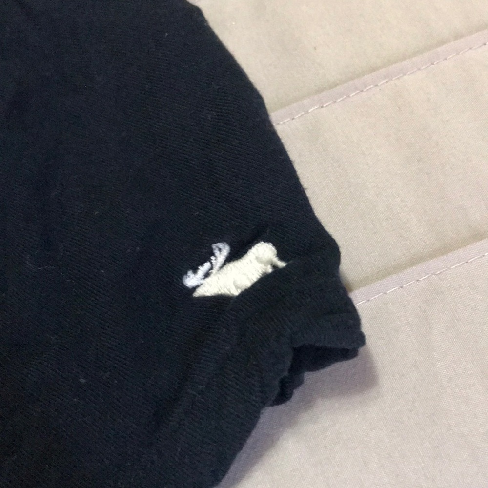 Shirt - Picture 3 of 4